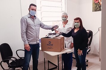 Servidores da Saúde recebem doação de protetores faciais
